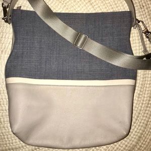 Amazing Fossil Hobo Bag! Fits a laptop!